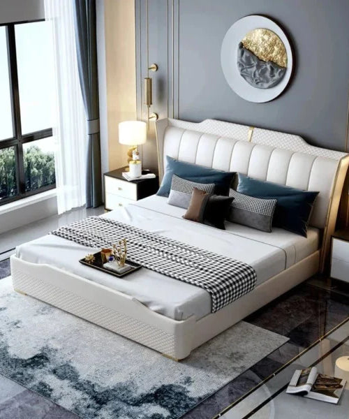Superb Luxury Upholstered Bed In Leatherette